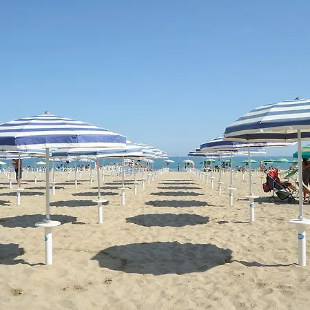 Cristallo ホテル ミザーノ・アドリアーティコ